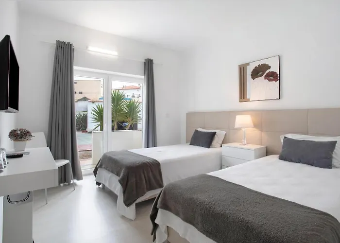 Mar Do Norte Ribamar (Lourinha)